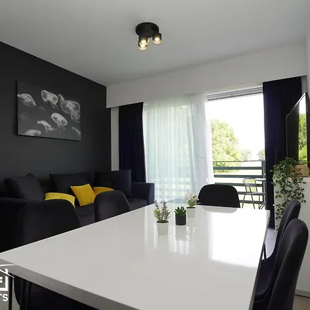 Apartamenty Morze U Sary Dziwnówek Exterior foto